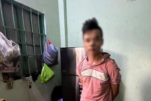 Cấu giấu 138 kg pháo nổ trong phòng trọ