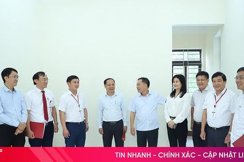 Agribank Hà Tĩnh II tặng nhà công vụ cho Trường THCS xã Hương Lâm