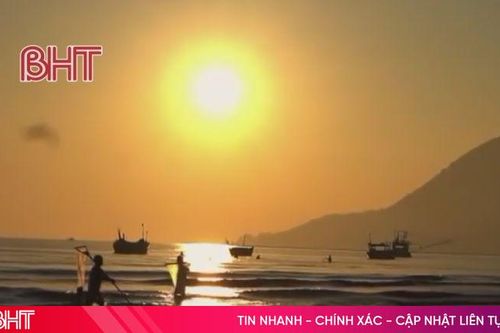 Ngư dân Hà Tĩnh rộn ràng khai thác ruốc biển