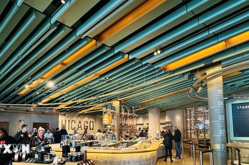 Bên trong quán càphê Starbucks Reserve Roastery lớn nhất thế giới