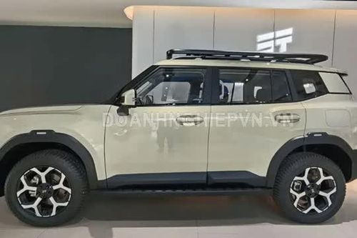 SUV địa hình lớn hơn Honda CR-V, tiêu thụ 1,08 lít xăng/100 km, giá từ 360 triệu đồng