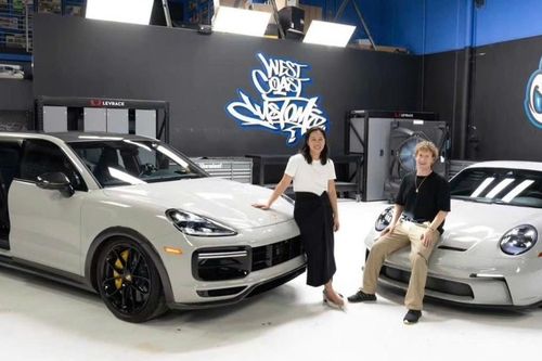 Khám phá chiếc Porsche đặc biệt vừa được Mark Zuckerberg tặng cho vợ