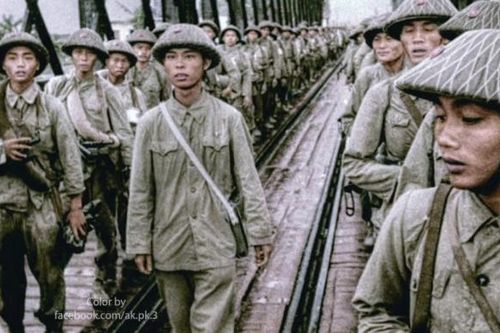 Người Hà Nội tháng năm ấy
