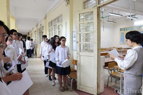 Xây dựng quy chế thi vào lớp 10, tốt nghiệp THPT trên tinh thần không gây áp lực cho học sinh