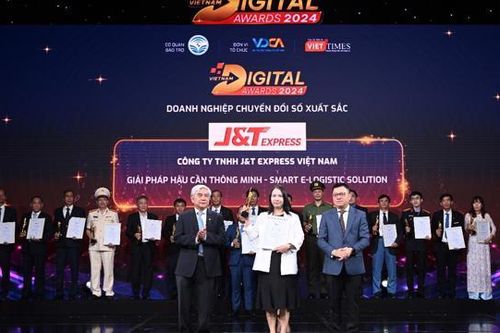J&T Express tiếp tục được vinh danh tại 'Vietnam Digital Awards 2024' nhờ nỗ lực bền bỉ trong chuyển đổi số