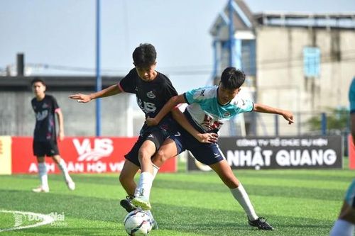 Xác định 4 đội vào bán kết Giải bóng đá học sinh trung học phổ thông tỉnh Đồng Nai