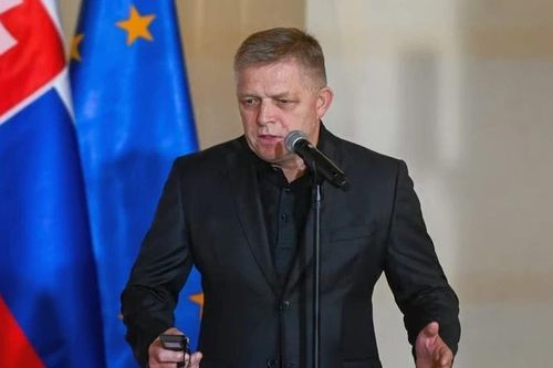 Thủ tướng Slovakia Robert Fico tuyên bố không cho phép Ukraine gia nhập NATO