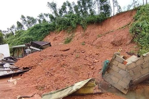 Thừa Thiên – Huế: Mưa lớn, cảnh báo nguy cơ lũ quét, sạt lở đất