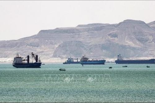 Doanh thu của Kênh đào Suez đã giảm 60%