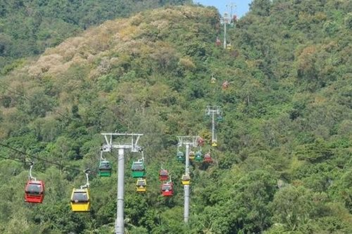 Cáp treo Núi Cấm: Hiện đại, an toàn trong từng cabin