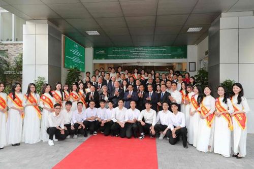 Thủ tướng nói về tố chất của lớp trẻ trong Kỷ nguyên thông minh