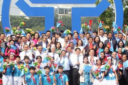 Tin tức đặc biệt trên báo in Hànôịmới ngày 7-10-2024