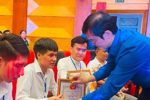 Tôn vinh 38 gương thanh niên khuyết tật 'Tỏa sáng nghị lực Việt' 2024