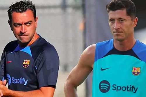 Xavi đã sai về Lewandowski