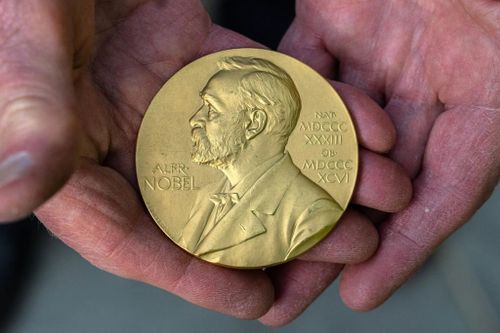 Làm thế nào để đoạt giải Nobel?