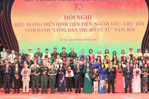 Hà Nội: Biểu dương điển hình tiên tiến, vinh danh Công dân Thủ đô ưu tú