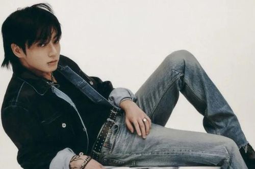 Jungkook BTS từ chối lời mời biểu diễn tại Super Bowl vì nghĩa vụ quân sự