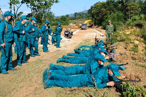 Kiến nghị tăng phụ cấp trách nhiệm Tiểu đội trưởng, Thôn đội trưởng