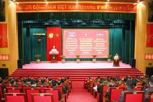 Học viện Quốc phòng khai giảng các lớp đào tạo cho quân đội Lào và Campuchia