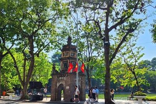 Hà Nội - 'Ẩn số' thu hút người nước ngoài