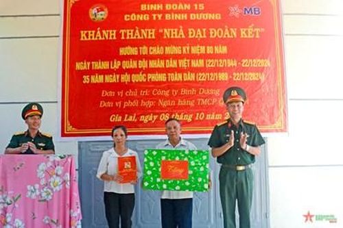 Công ty Bình Dương (Binh đoàn 15): Khánh thành Nhà đại đoàn kết tặng hộ dân