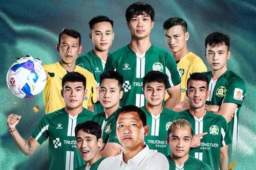 Công Phượng giúp Bình Phước thu tiền tỷ trong 15 phút