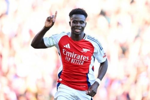 Bukayo Saka kiến tạo hơn cả đội hình của MU