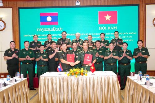 Hội đàm giữa Bộ Tư lệnh BĐBP Việt Nam và Cục BĐBP Lào