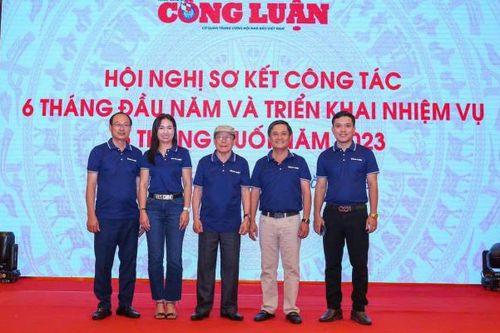 Văn phòng Bắc miền Trung - Báo Nhà báo và Công luận: 20 năm - Hành trình nhiều nỗ lực