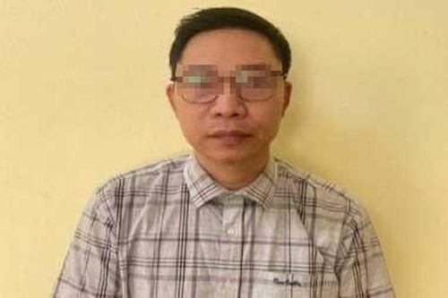 Giả công an đến tận nhà lừa đảo người phụ nữ U50 ở Hà Nội