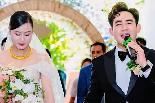 Vợ của Vân Quang Long cưới ca sĩ Đinh Kiến Phong sau 4 năm chồng qua đời