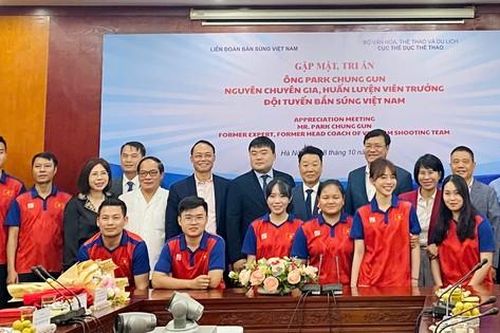 Chuyên gia bắn súng Park Chung-gun được vinh danh đặc biệt