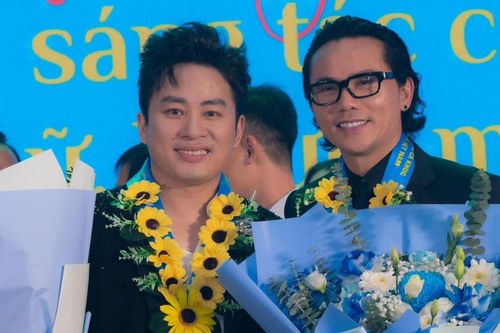 'Cánh chim Phượng Hoàng' của Mars Anh Tú và Tùng Dương được vinh danh