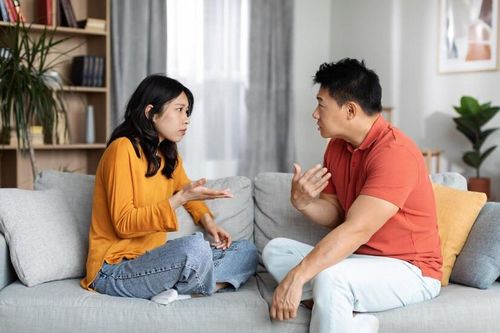 Mua nhà 3 năm vợ vẫn không muốn lập bàn thờ, còn đưa ra lý do khó chấp nhận