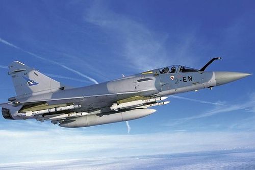 Pháp cấp tiêm kích Mirage 2000 cho Ukraine, tàu quét mìn của Nga bị vô hiệu hóa