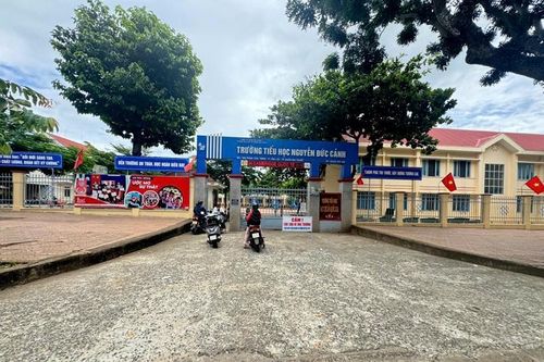 Tìm nguyên nhân gây mùi hôi lạ trong trường học ở TP Buôn Ma Thuật