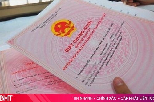 Tìm bị hại vụ lừa đảo 'giúp người khác cấp bìa đỏ' tại Hà Tĩnh