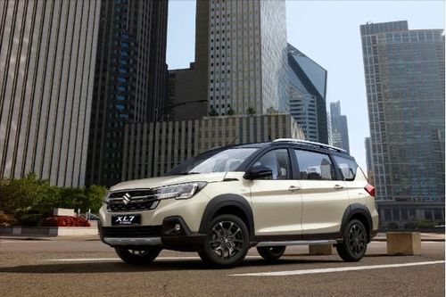 Suzuki XL7 Hybrid - Ít nhiên liệu, nhẹ túi tiền