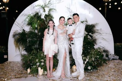 Bị mỉa mai 'chuyện gì cũng công khai', chồng Phương Trinh Jolie lên tiếng đáp trả