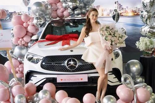 Huyền Lizzie tậu thêm tài sản đắt đỏ
