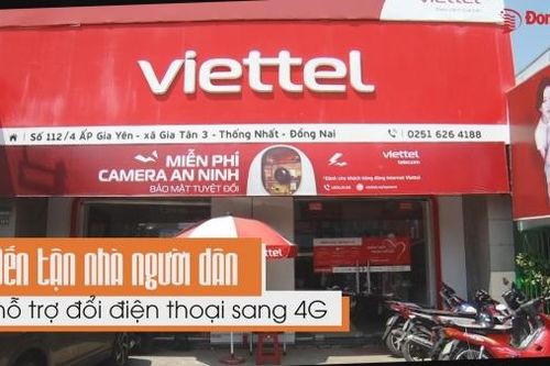 Đến tận nhà người dân hỗ trợ đổi điện thoại sang 4G