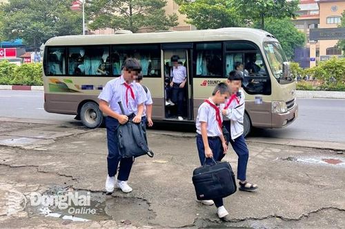 Đưa hoạt động xe đưa rước học sinh vào khuôn khổ