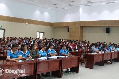 Tuyên truyền, phổ biến pháp luật về phòng, chống xâm hại trẻ em