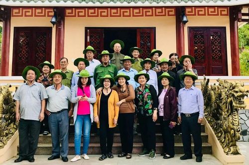Chung tay bảo vệ, chăm sóc, phát huy vai trò người cao tuổi
