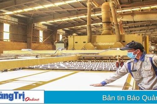 Chú trọng nâng cao chất lượng nguồn nhân lực cho doanh nghiệp