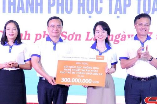 Tổng kết 'Tuần lễ hưởng ứng học tập suốt đời' và trao giải cuộc thi 'Sơn La - thành phố học tập toàn cầu tôi yêu' năm 2024