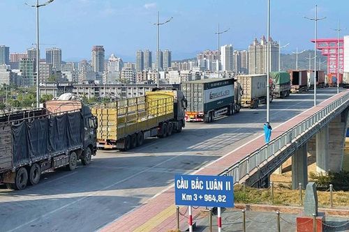 Quảng Ninh: Ưu tiên đầu tư hạ tầng thương mại biên giới