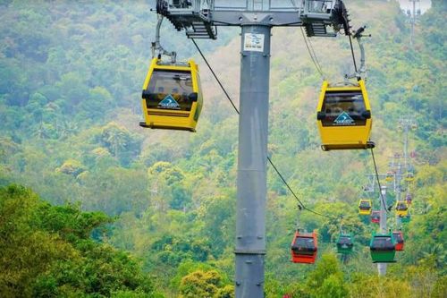 Lên Cáp treo núi Cấm để chinh phục 'nóc nhà' miền Tây