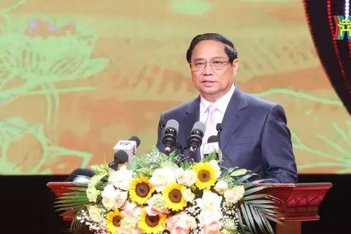 Vườn hoa 'Người tốt, việc tốt' Thủ đô ngày càng rực rỡ