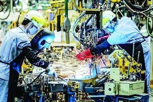 Kinh tế Việt Nam trở lại quỹ đạo tăng trưởng cao